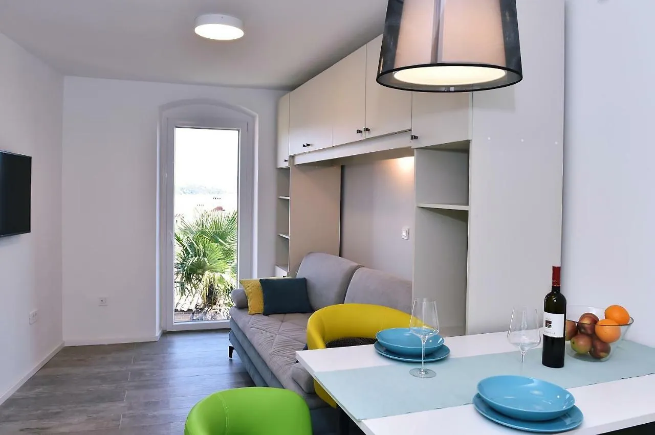 Apartments Pia Volosko, Opatija