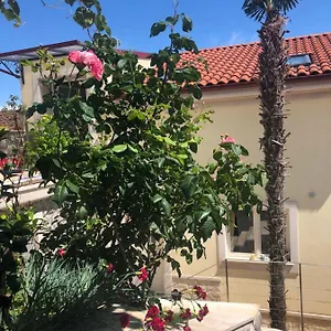 Beautiful View 2 Apartment