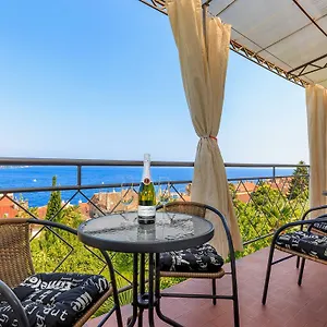 https://apartment-nika-opatija.primorje-gorskikotar.com